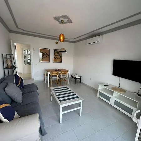 公寓 Flat With Terrace And Sea Views In - Miro