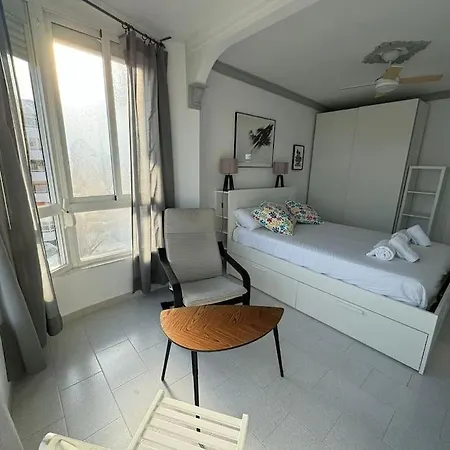 Flat With Terrace And Sea Views In - Miro *